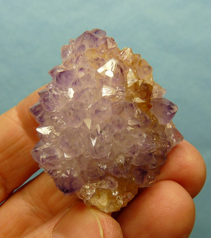 Drusy quartz crystals with amethyst phantoms on matrix