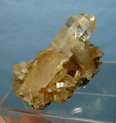 A quartz crystal group on a (mostly) quartz matrix